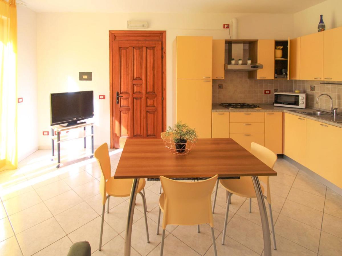 Holiday home Residenza Agrifoglio-11 By Interhome